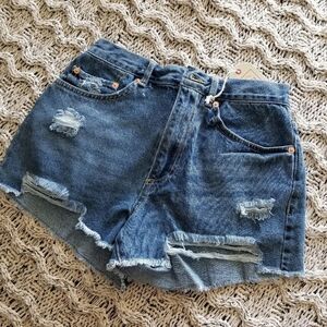Love Tree denim shorts size S